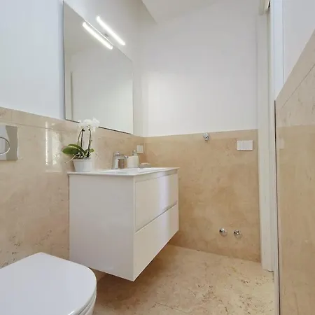Contemporary By Luxury Getaways Apartmán *