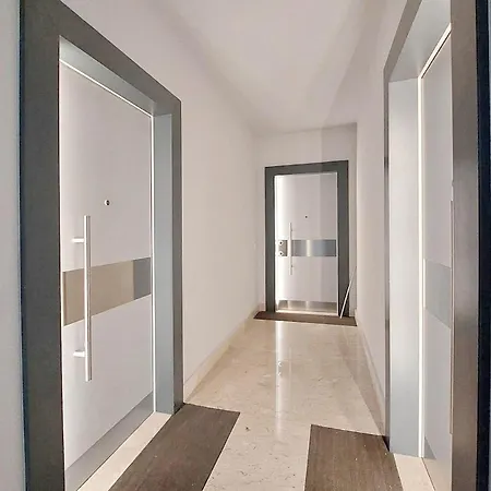Contemporary By Luxury Getaways 罗马