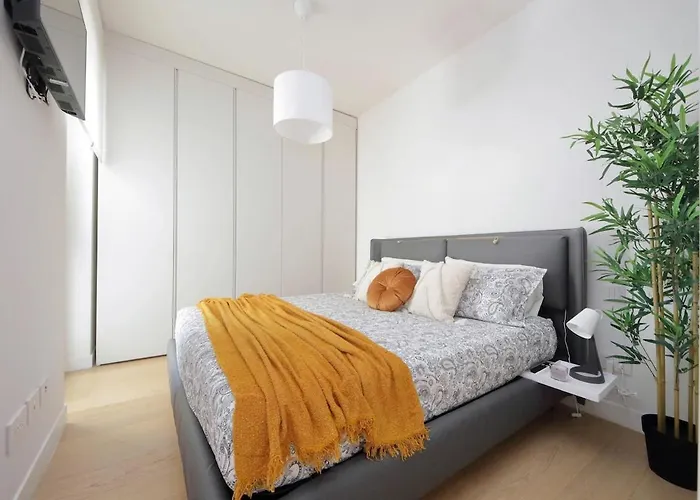 Contemporary By Luxury Getaways Řím